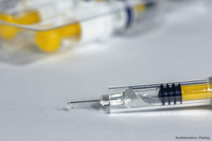 MEDICIN | EMA inleder första utredningen av vaccin mot covid-19